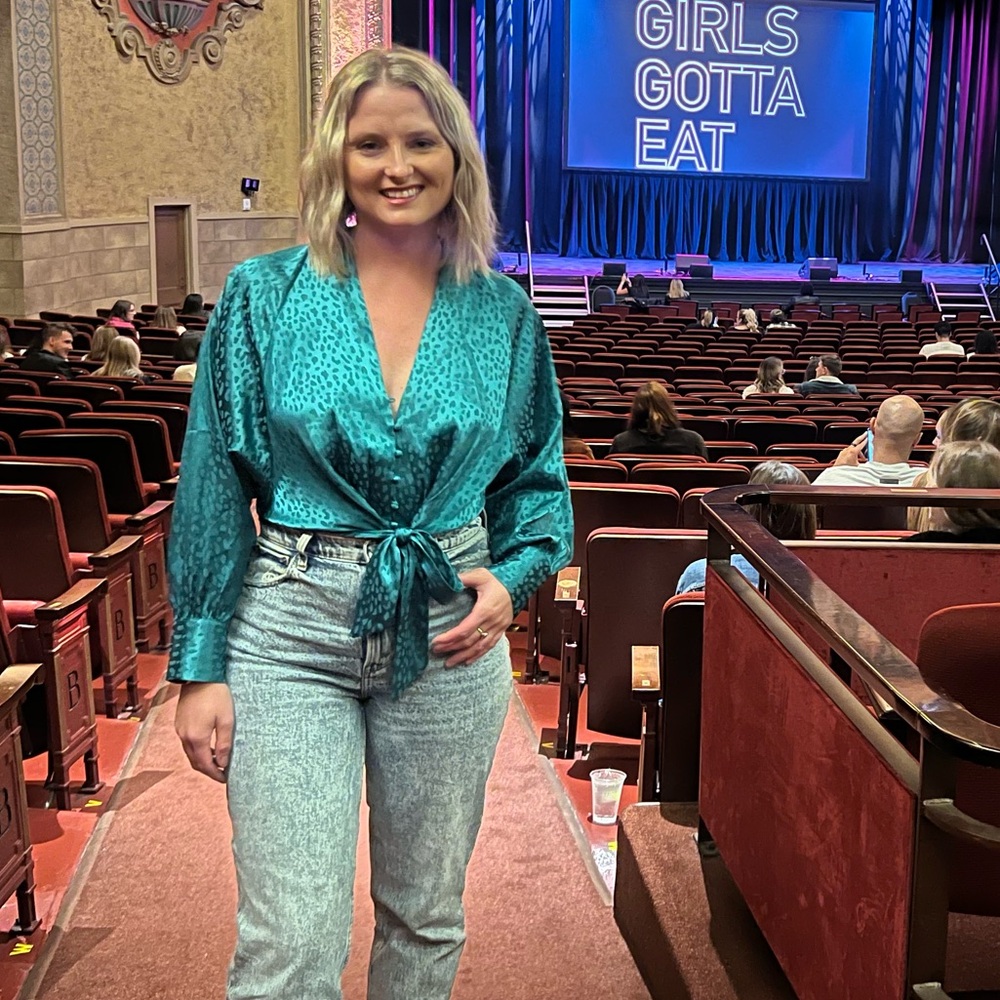 3/$25 ⭐️ Dress Forum Teal Satin Wrap Blouse
